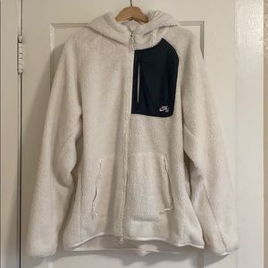 Men’s off white Nike SB Sherpa hooded Jacket